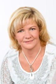 Anja Leonhardt